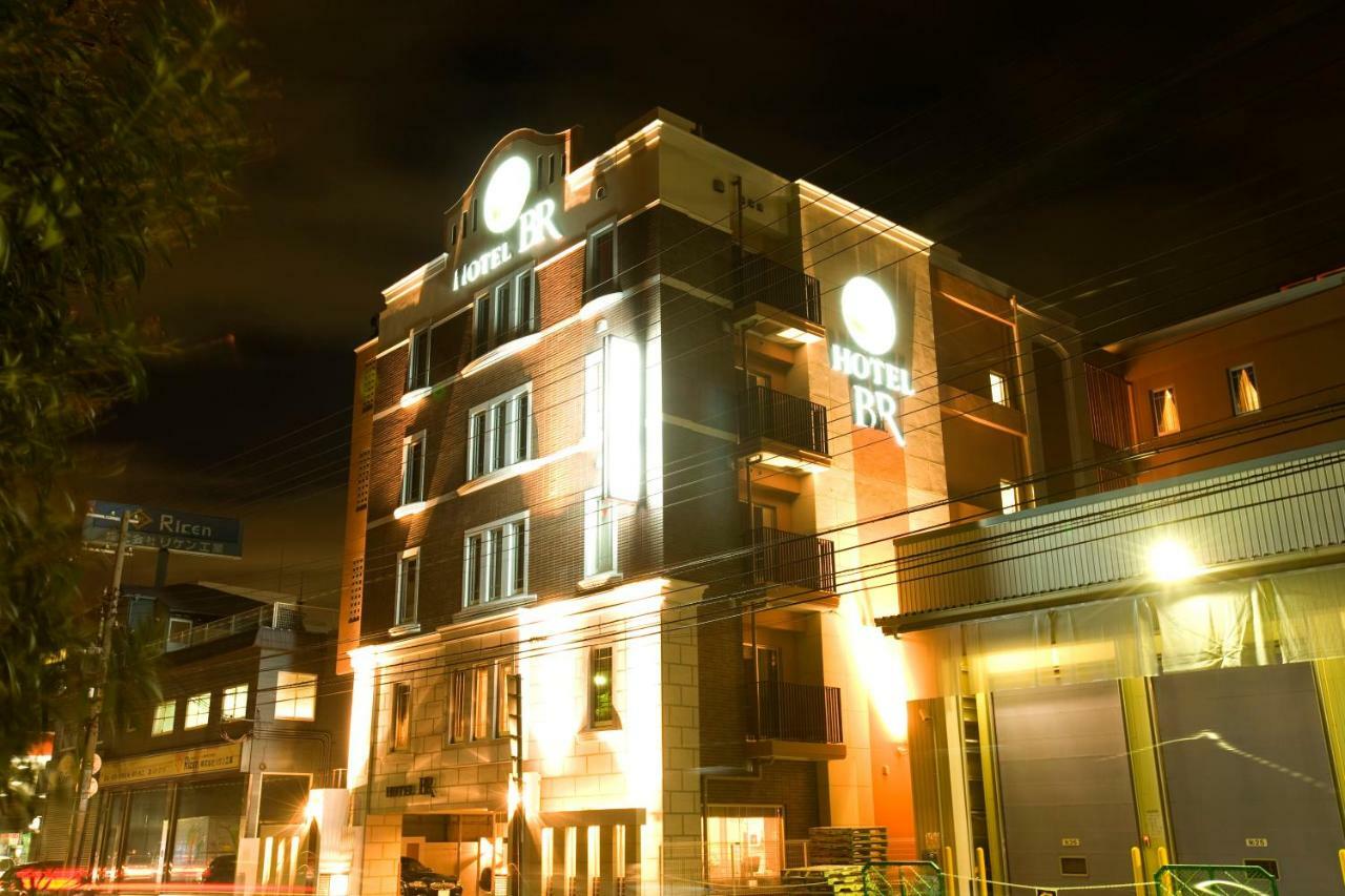 Hotel Bintang Pari Resort (Adults Only) Кобе Экстерьер фото