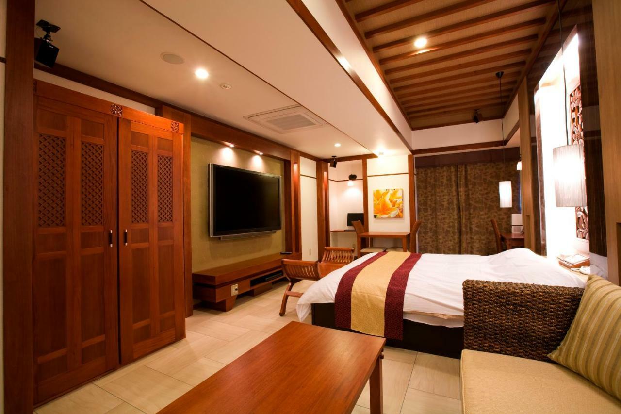 Hotel Bintang Pari Resort (Adults Only) Кобе Экстерьер фото